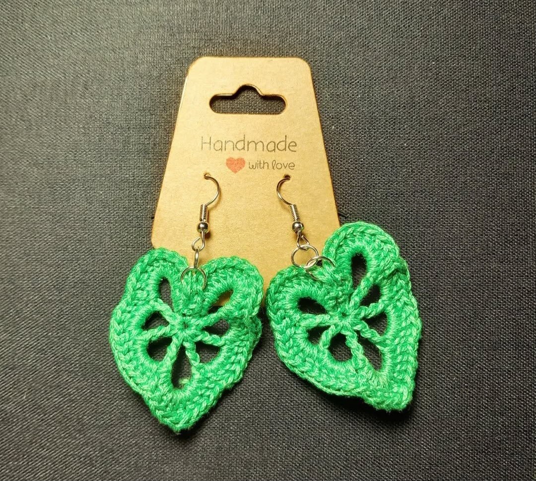 Boucles d'oreilles soleil en crochet