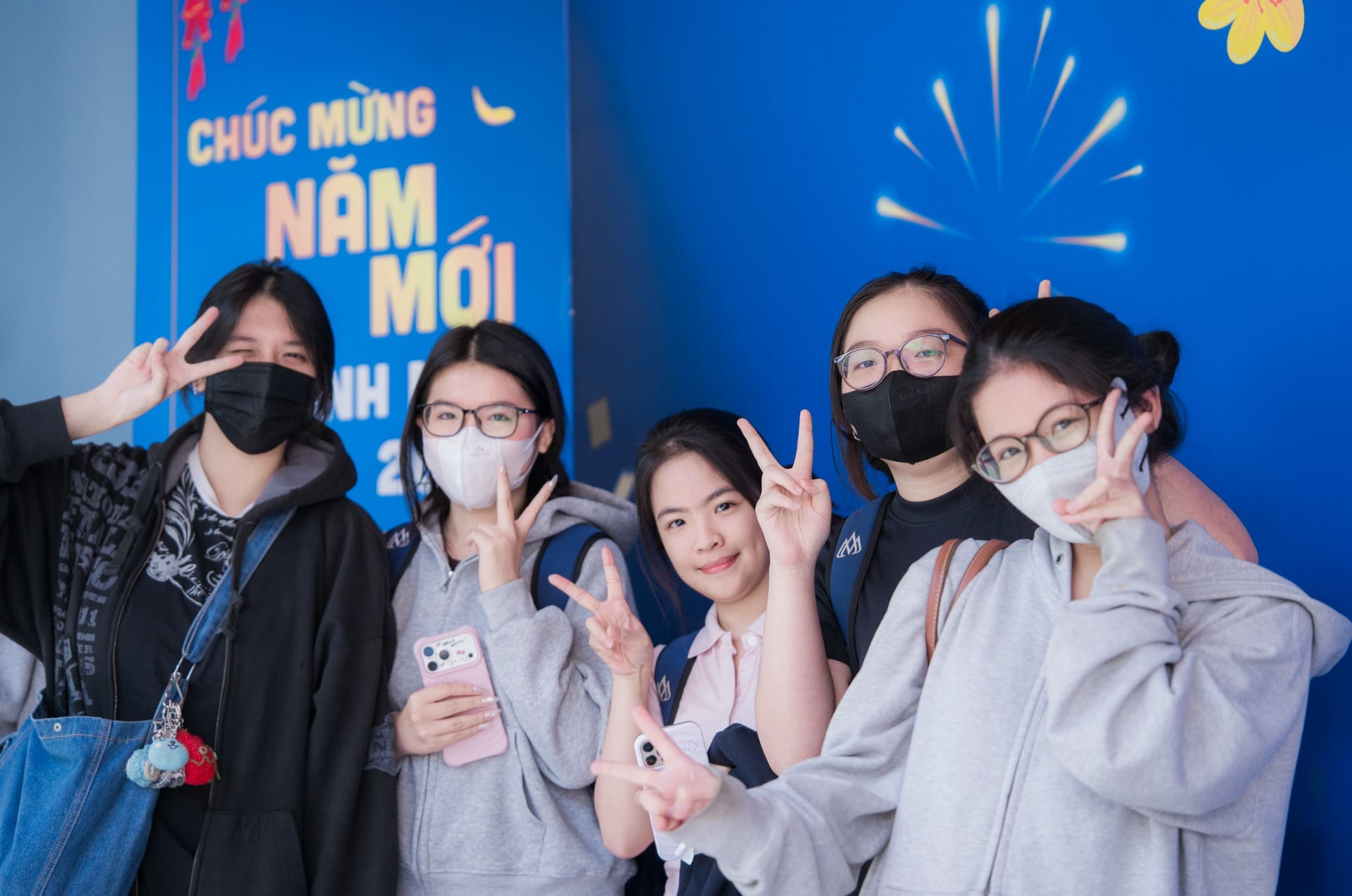 Sinh viên HSU bùng nổ trải nghiệm tại Google Gemini Arena – Đấu trường AI lớn nhất Đông Nam Á