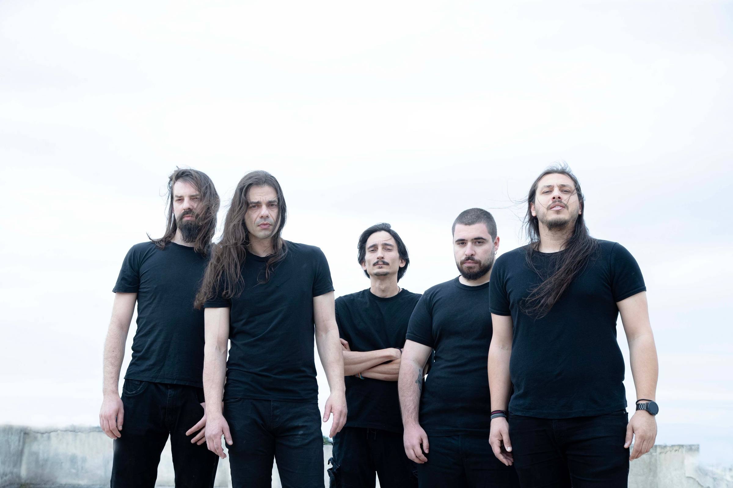 Photo by © Paranoid Reverb promo