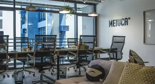 Detail of Meiuca's first office in São Paulo.