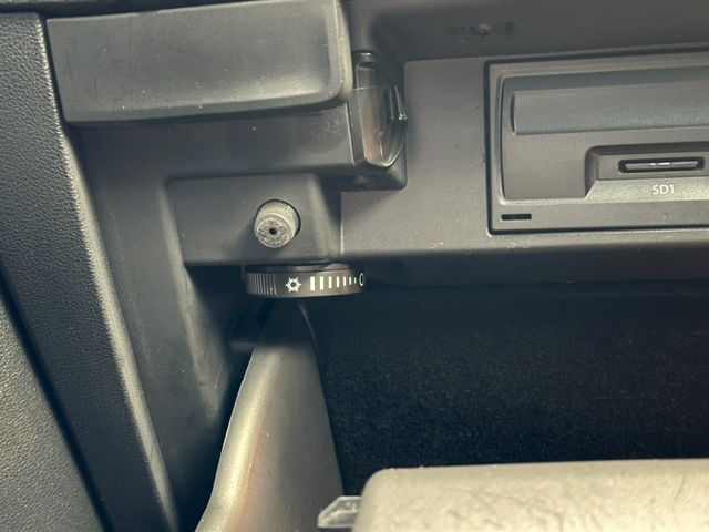 SKODA Karoq 2019 GREY Gebrauchtwagen - Galeriebild 21