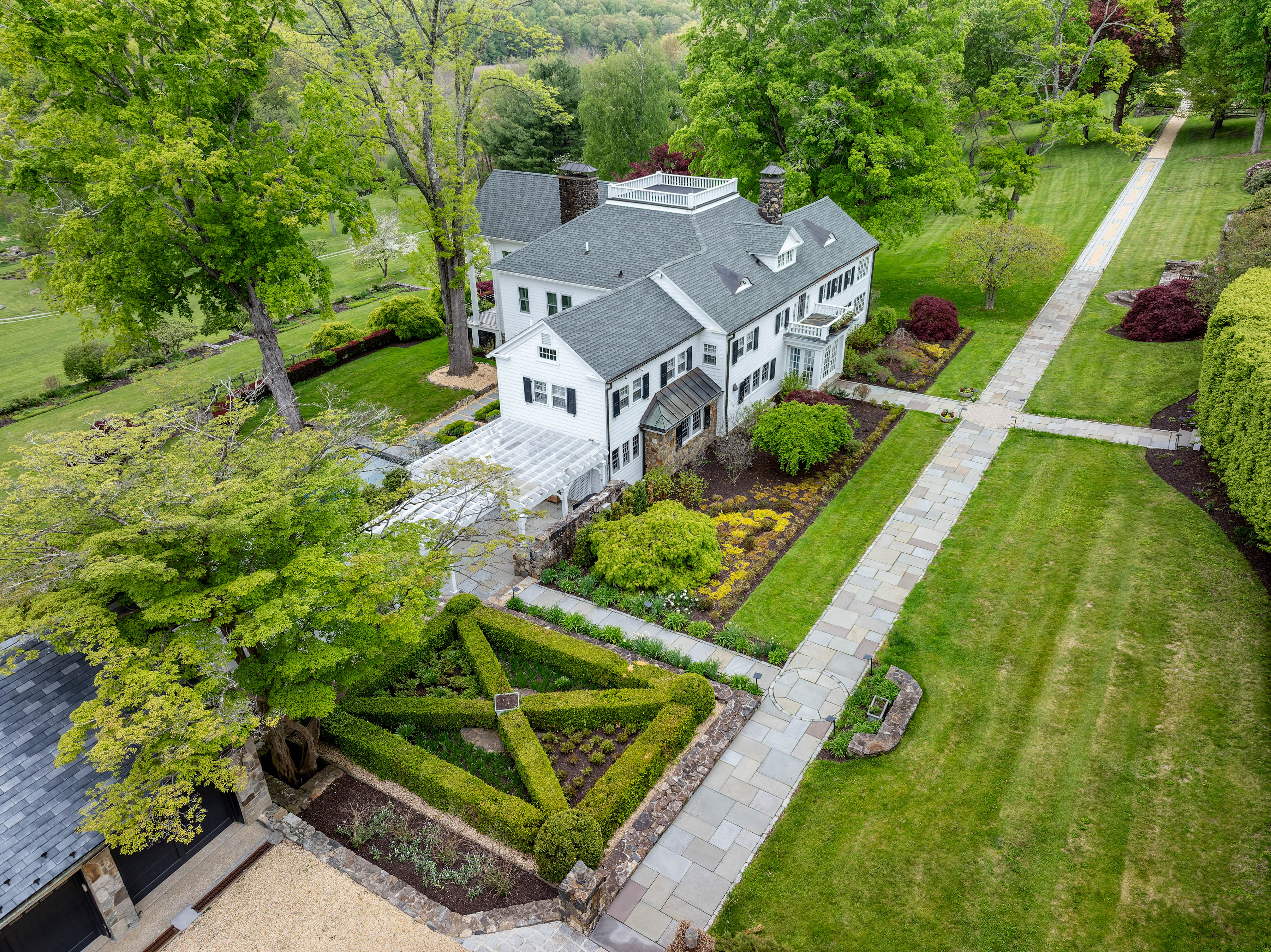 155 Long Ridge Rd Ext