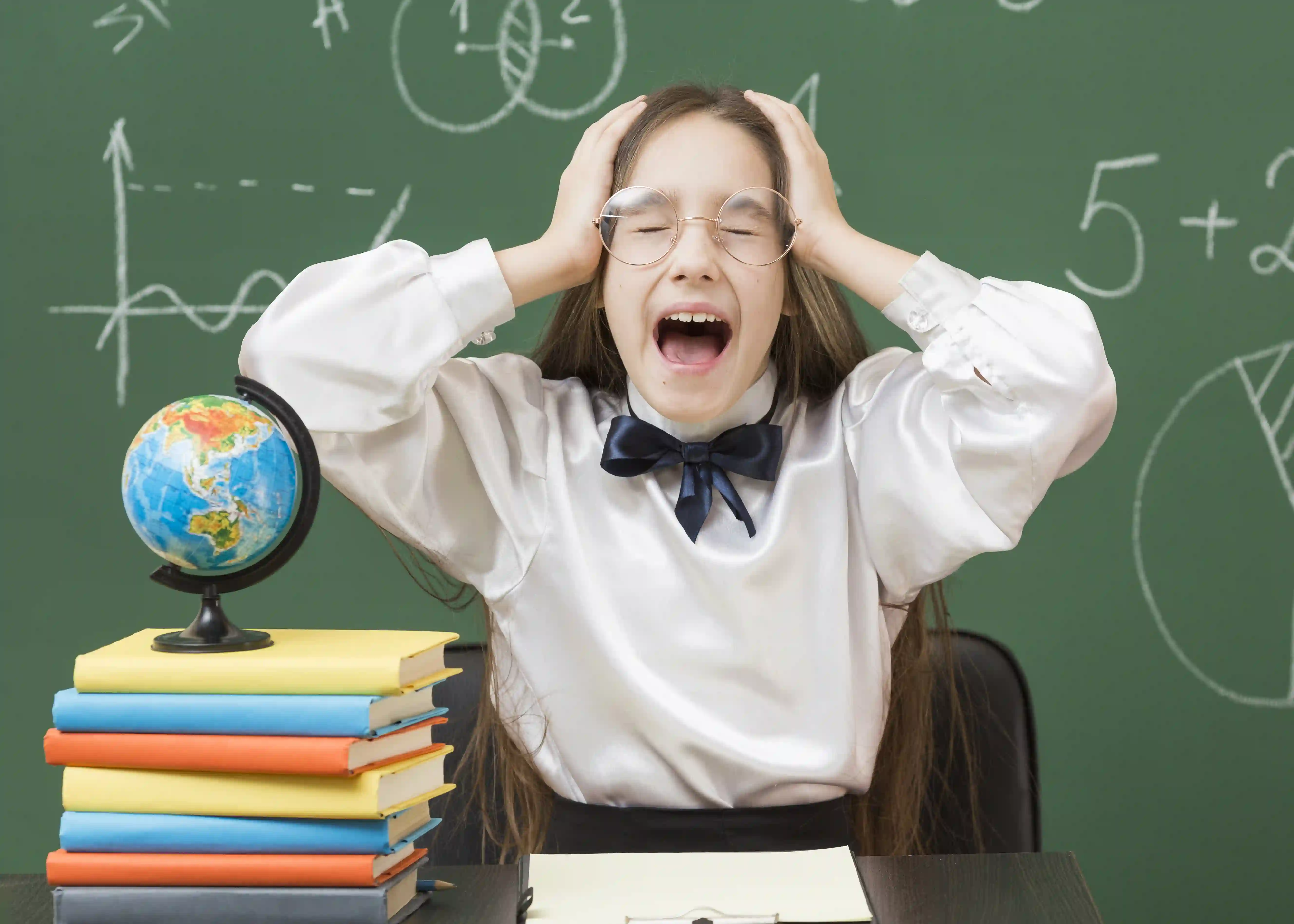 Okul Fobisi ve Okula Gitmek istemeyen çocuk İstemem | İzmir Psikolog