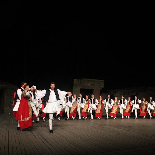 朵拉·斯特拉图舞蹈演出