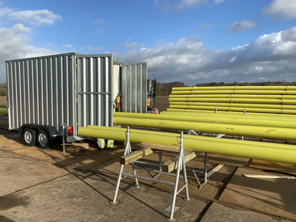 fiberledninger store gule