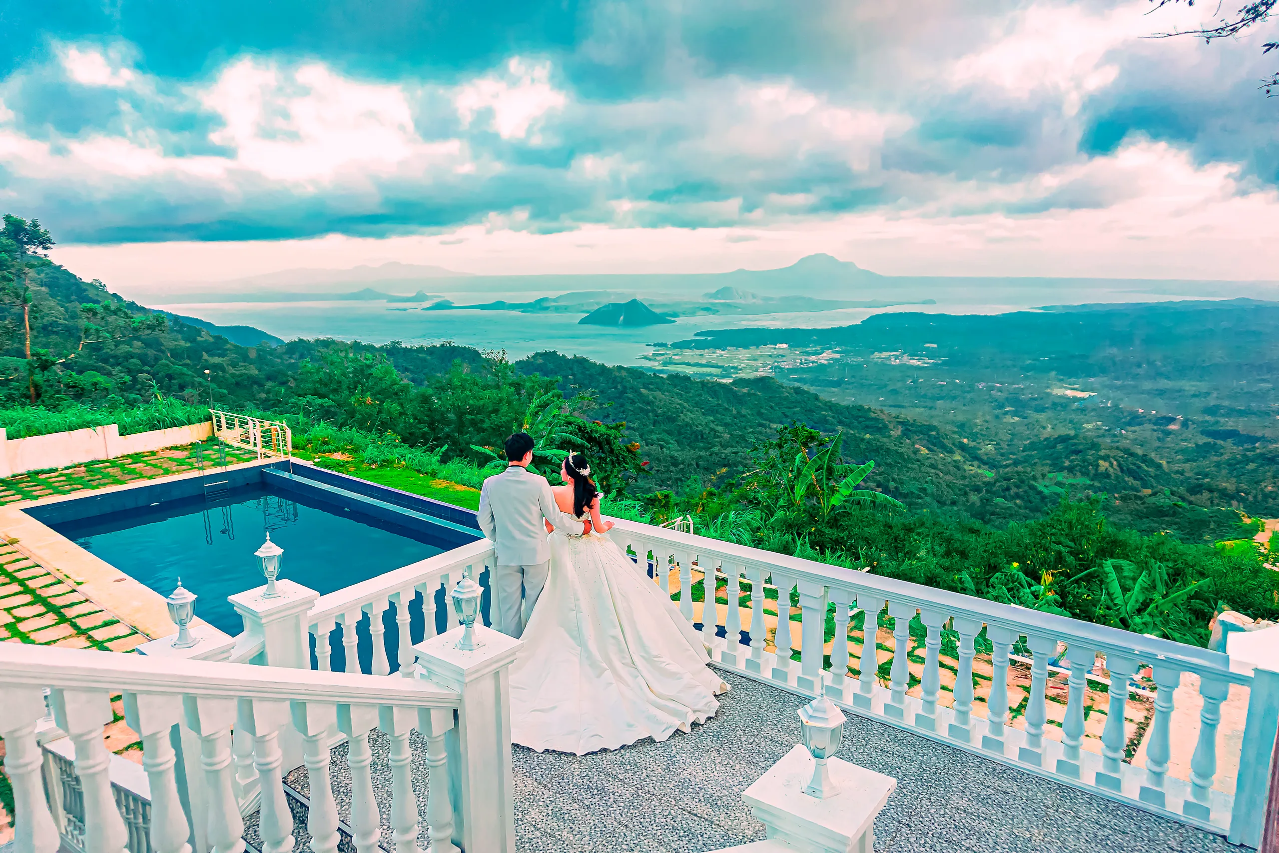 Belle Vue Gazebo — real celebration at Lazuri Tagaytay