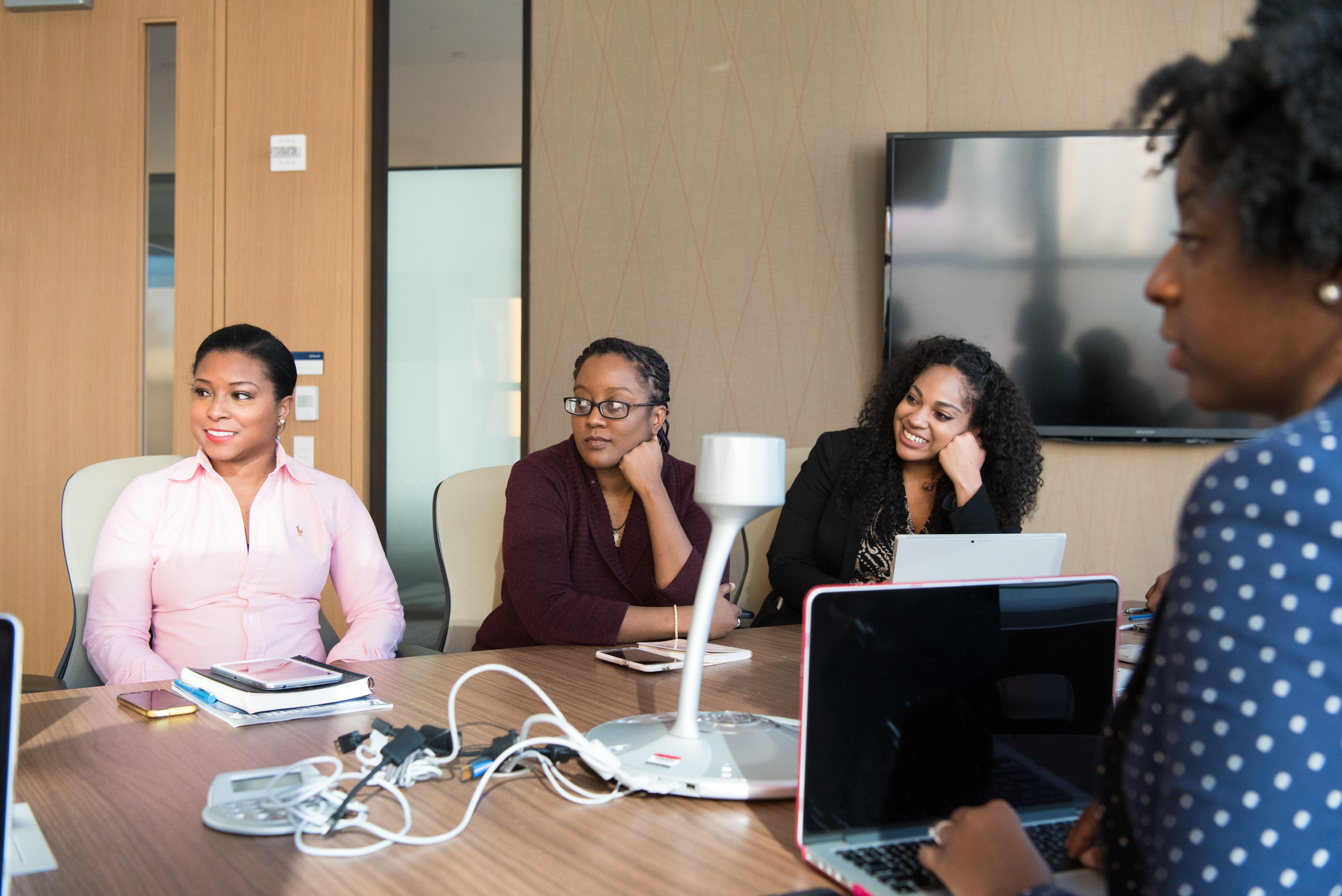group-of-women-engaging-in-a-collaborative-meeting-in-a-modern-office-setting. - christina-morillo (pexels)