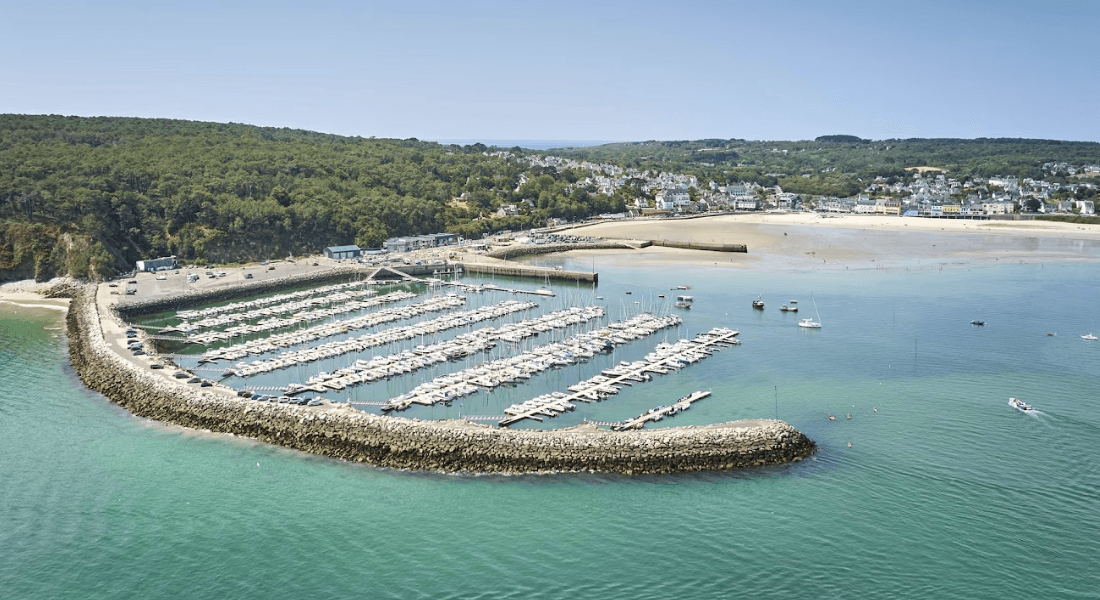 Photo aérienne du port de Morgat