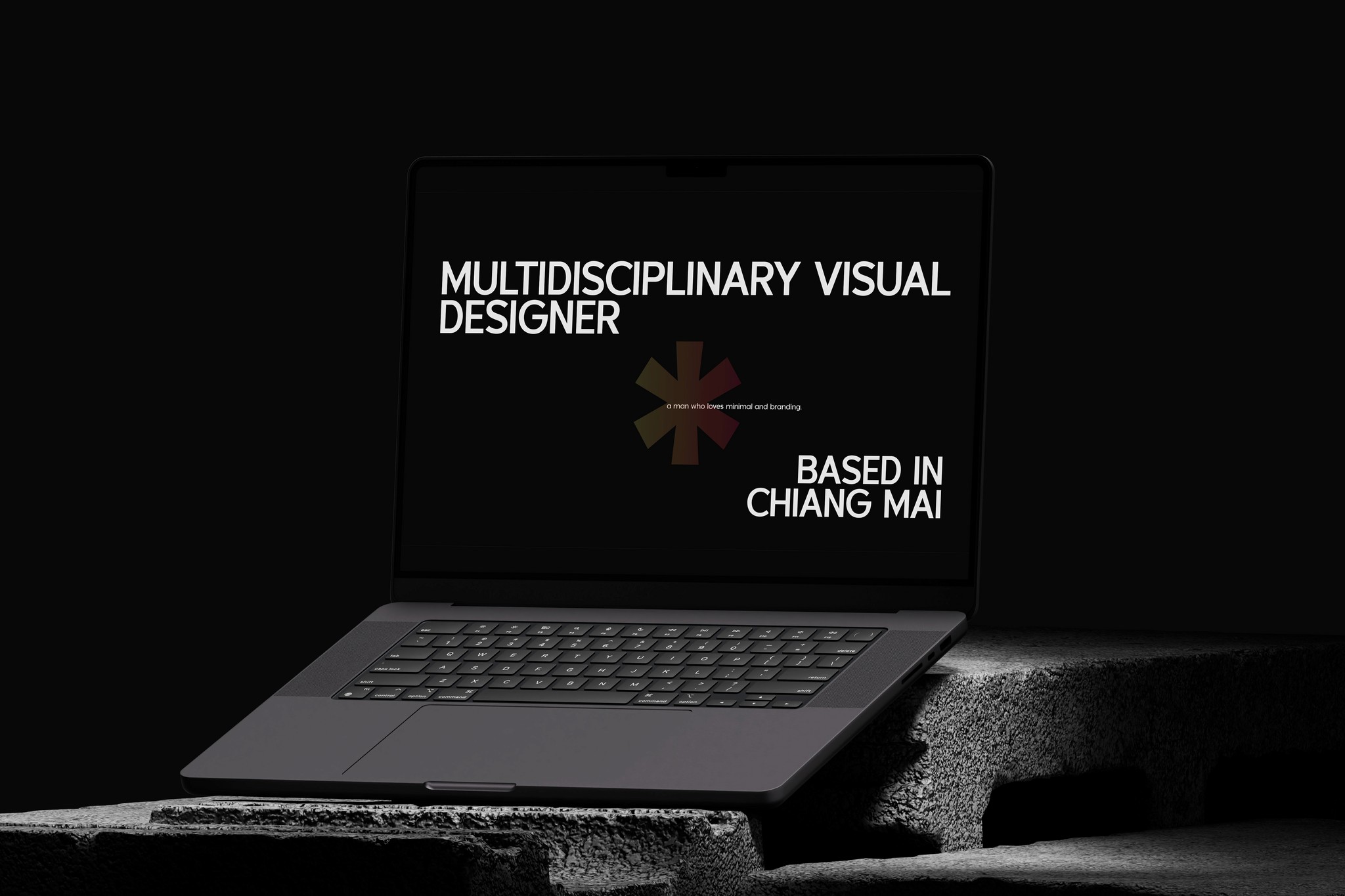 Picture of two aluminum cans