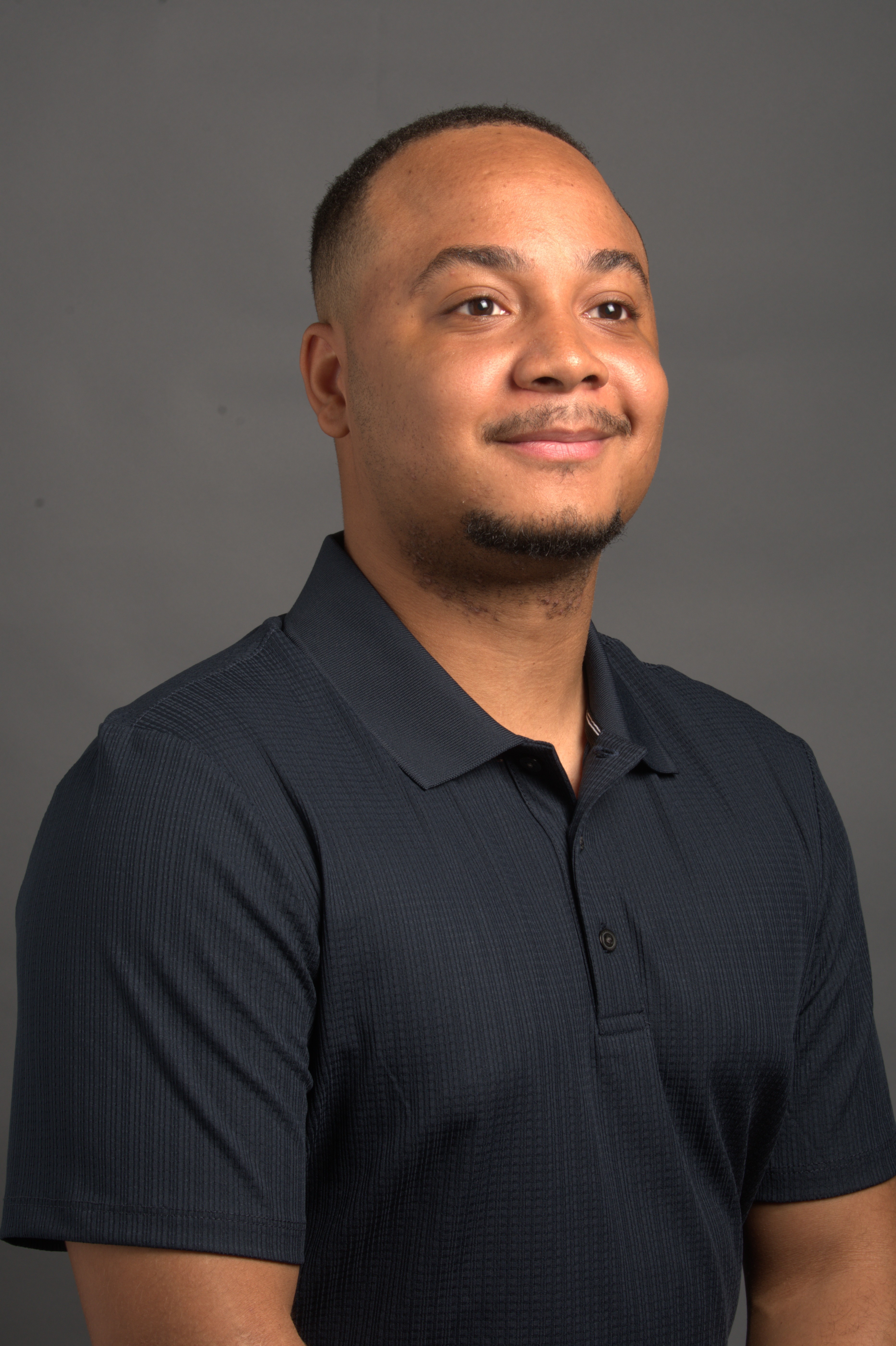 About Me Hero Image of Devin Williams