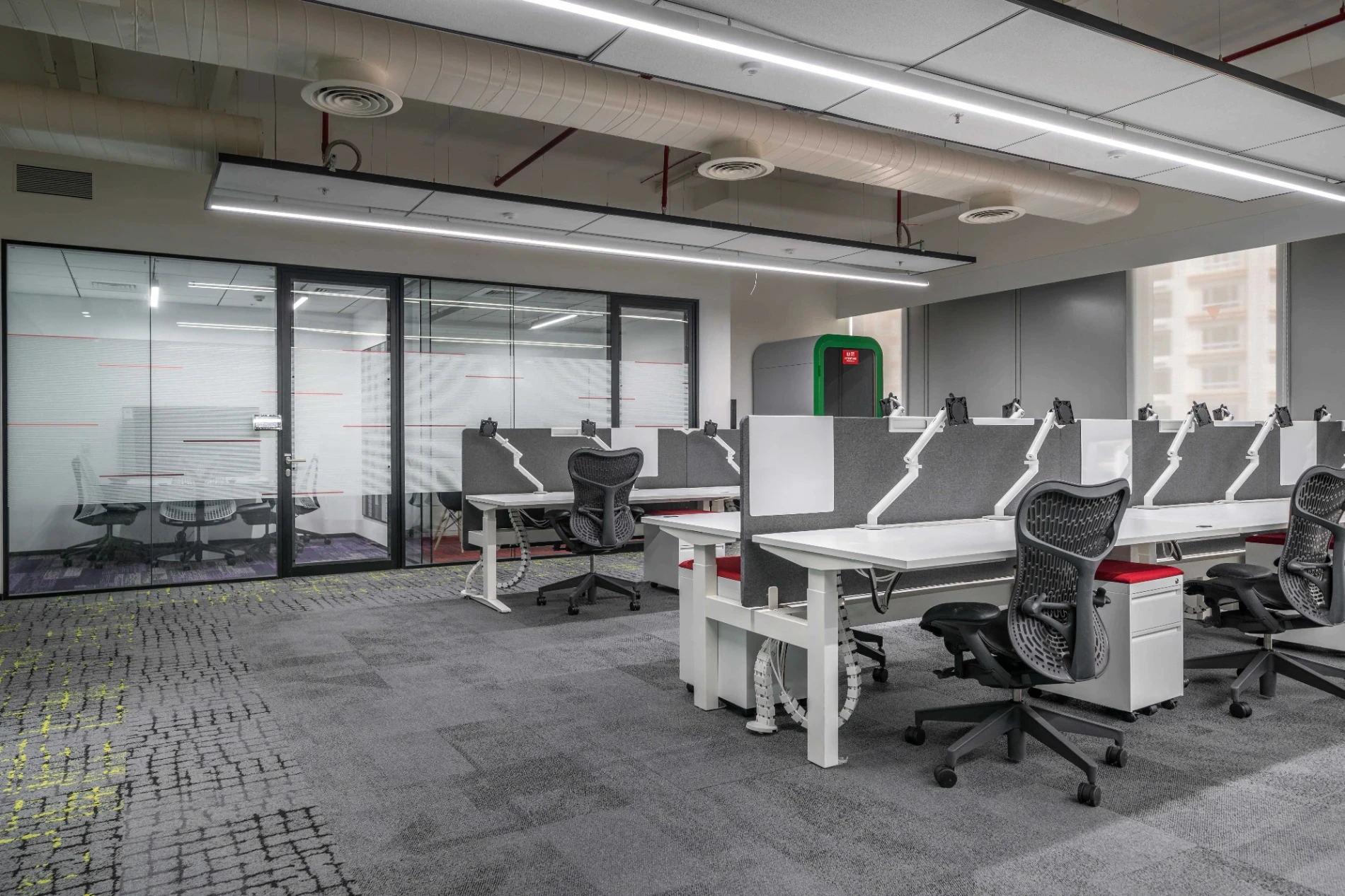 workstation area designed to keep focus and people centric