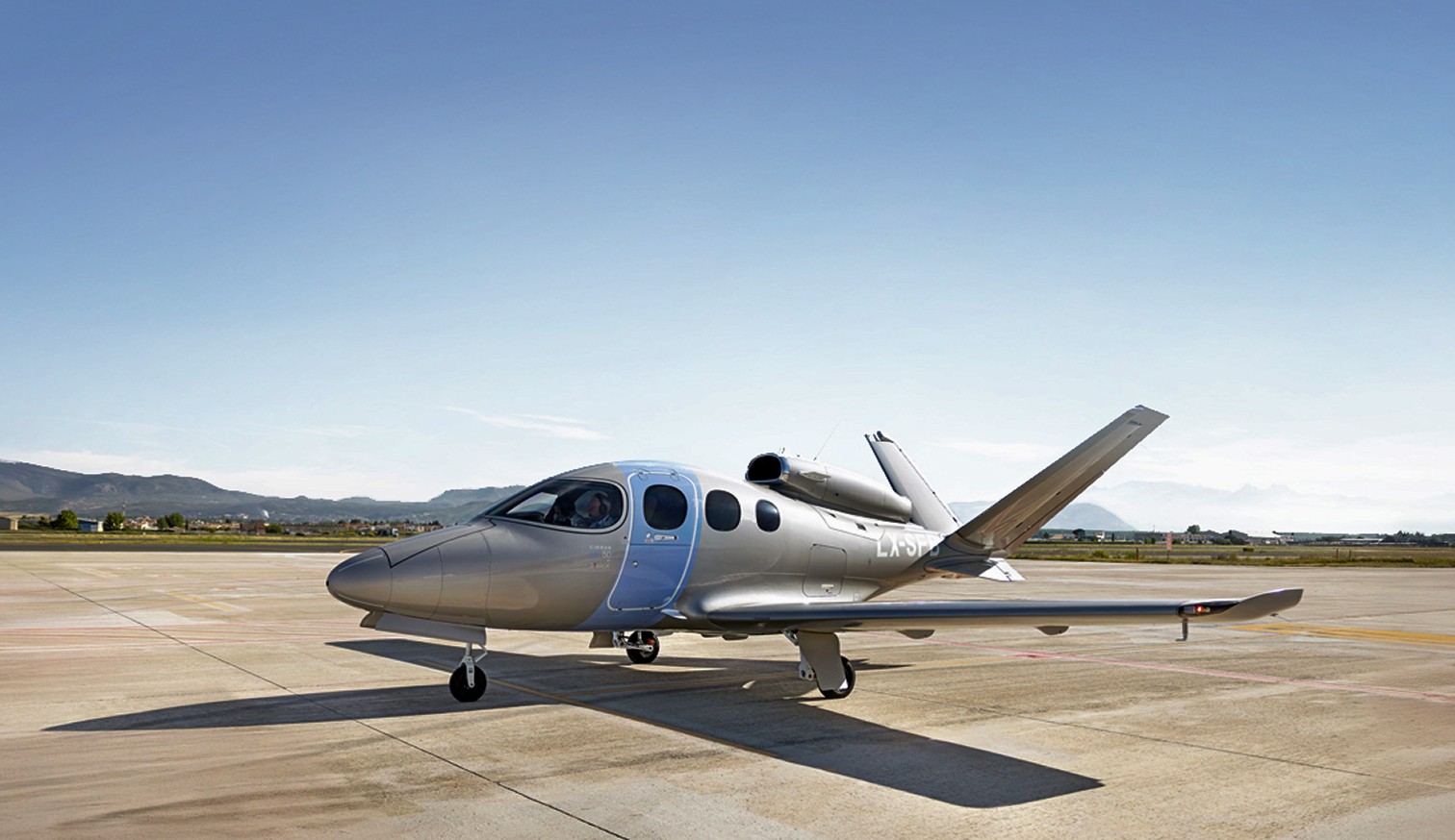 CIRRUS VISION JET