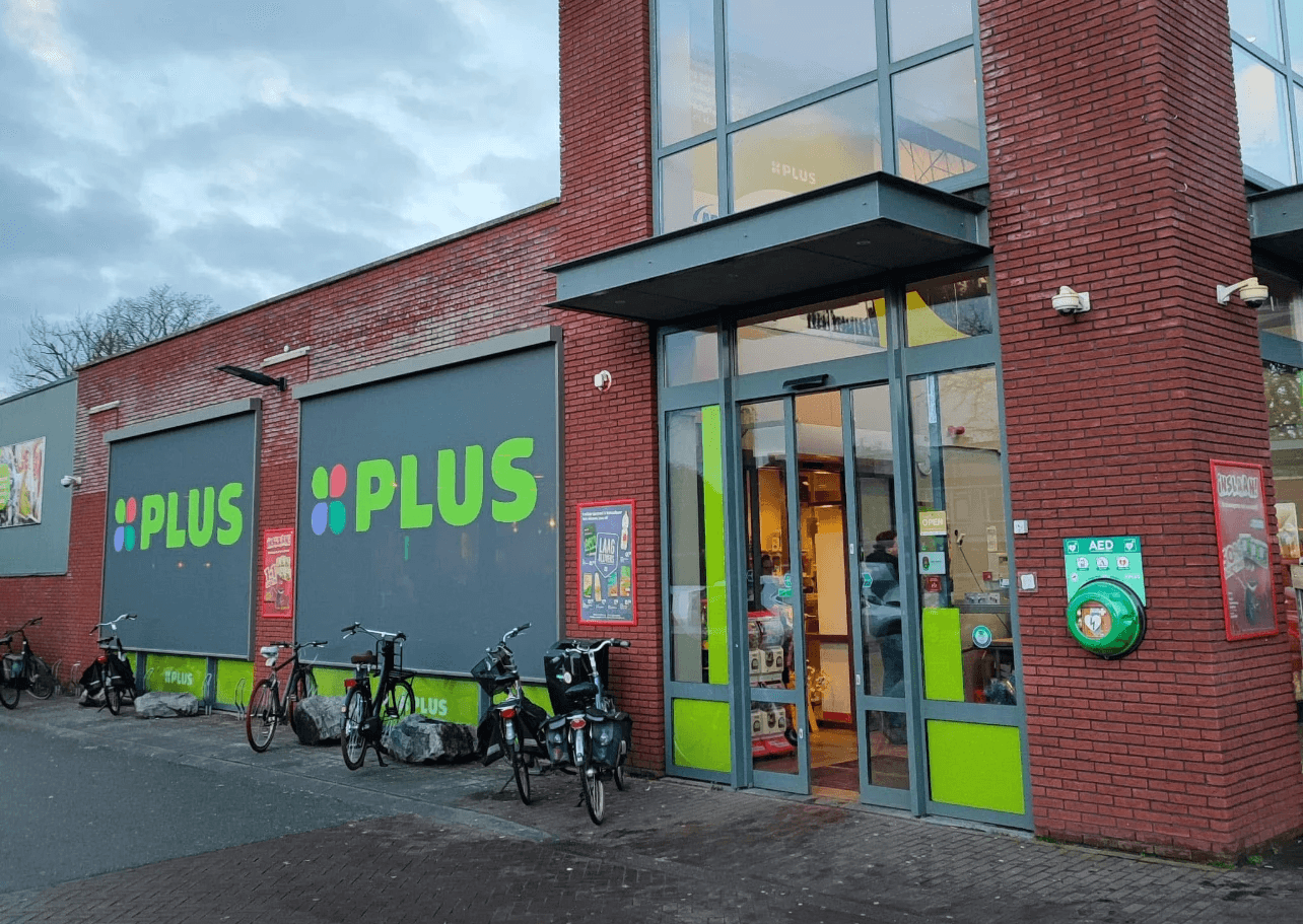 Zonwering op bedrijfspand - door Dugreja