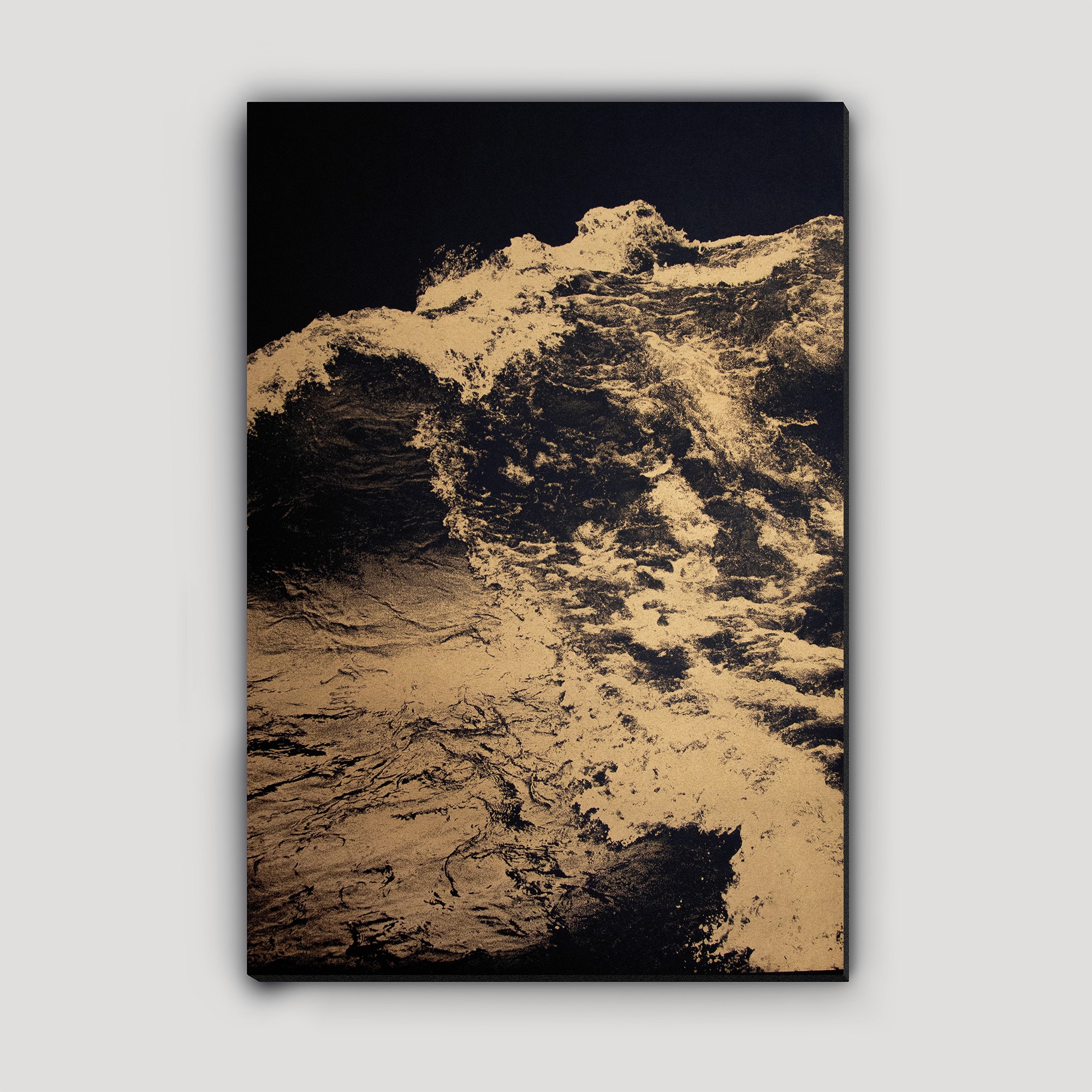 dramatic wave