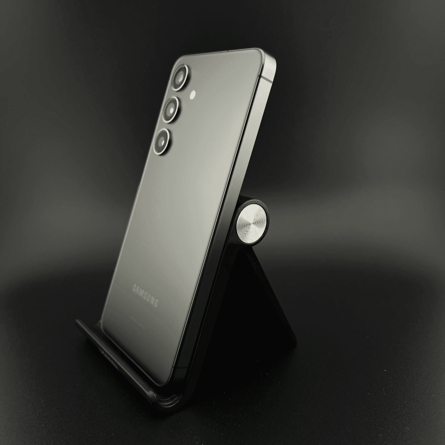 Vue arrière du Samsung Galaxy S24 usagé certifié