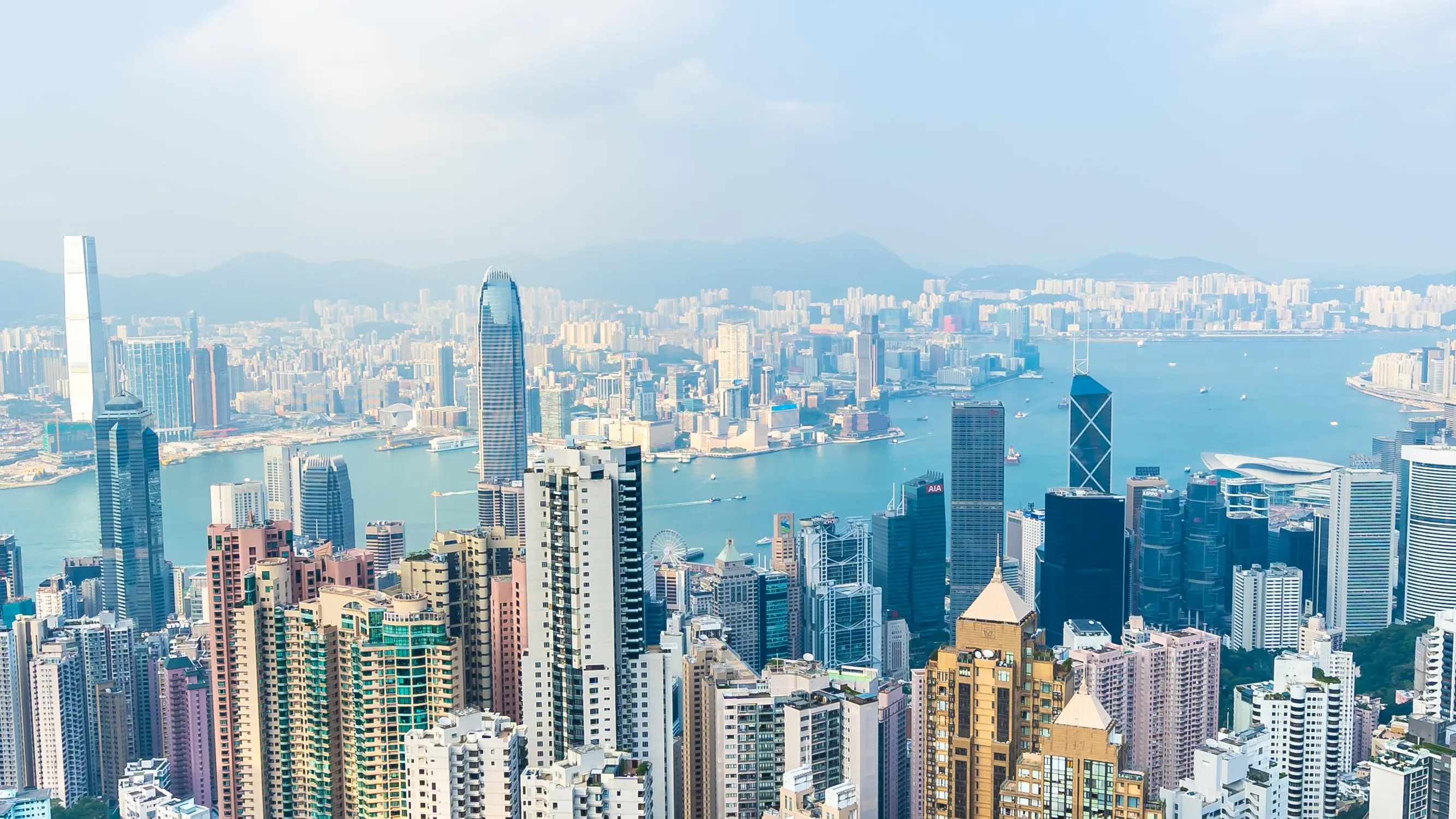 BW Design Centre 是一支擁有16年豐富經驗的專業設計團隊，我們專注於社區設計，致力打造更好社區環境。我們的服務涵蓋多個領域，包括醫療安老、教育空間、NGO非牟利組織、藝術設計、宗教團體、社區美化，以及環保ESG項目。我們透過專業工程和設計方案，從初步概念到完整執行，提供一站式服務，幫助客戶提升品牌形象，實現空間轉型，優化您的社區空間！無論是改善社區設施或推動可持續發展，我們都以創新和實用為本，確保每個項目都帶來實質價值。