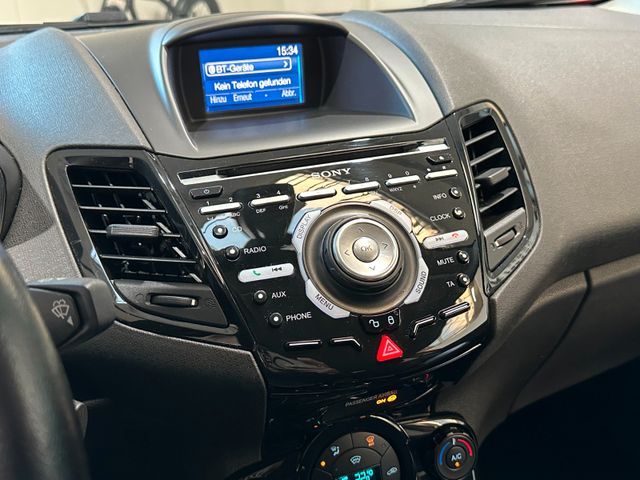 FORD Fiesta 2016 RED Gebrauchtwagen - Galeriebild 14