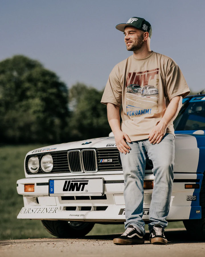 Unvernunft Creative production & automotive apparel design by Slow Knife Design