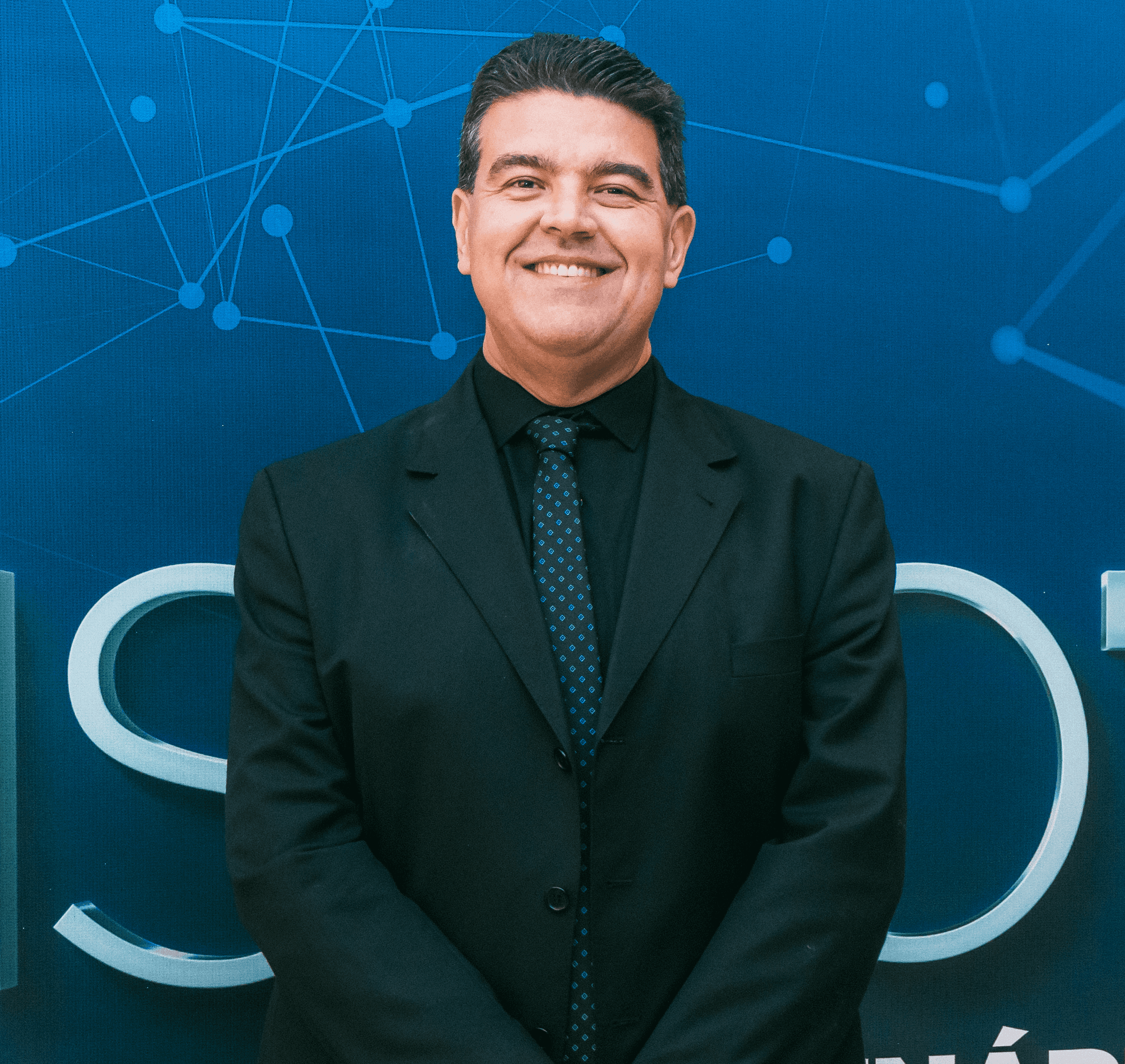 Dr. Vitor Hugo