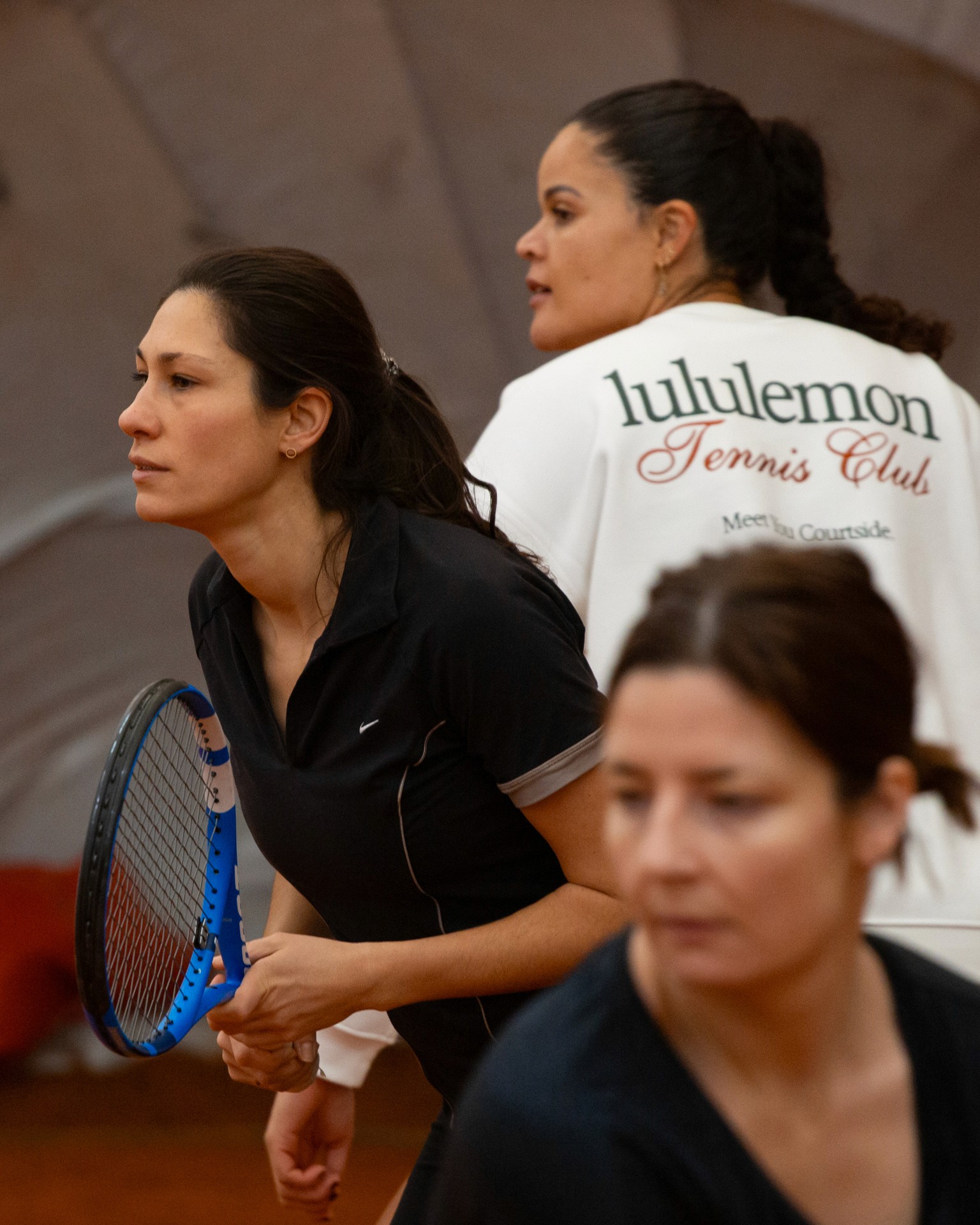 Tenniscamp Neujahr Gruppe beim Training