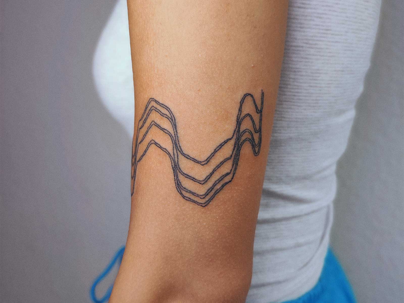 abstract lines tattoo