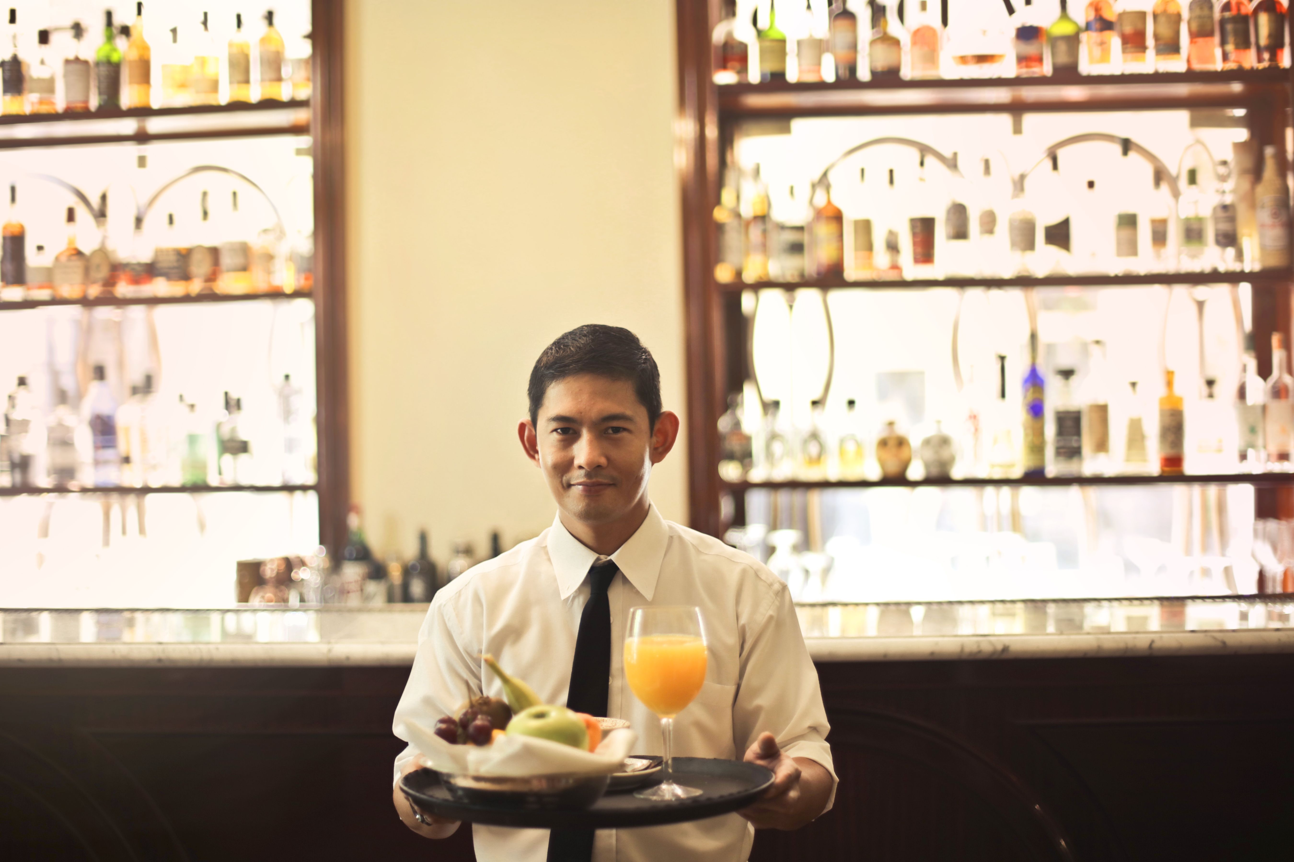 面向 SWT 海外实习生开放的酒店酒水餐饮服务岗