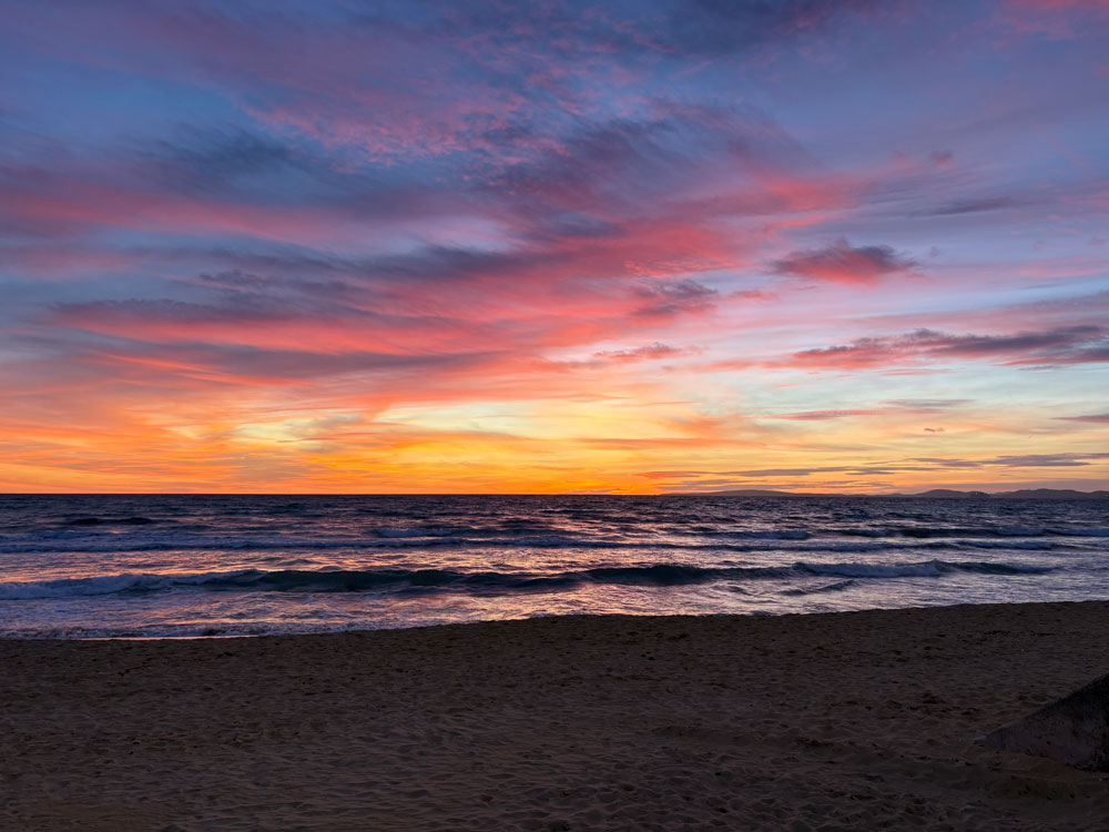 Sonnenuntergang Mallorca am Strand.