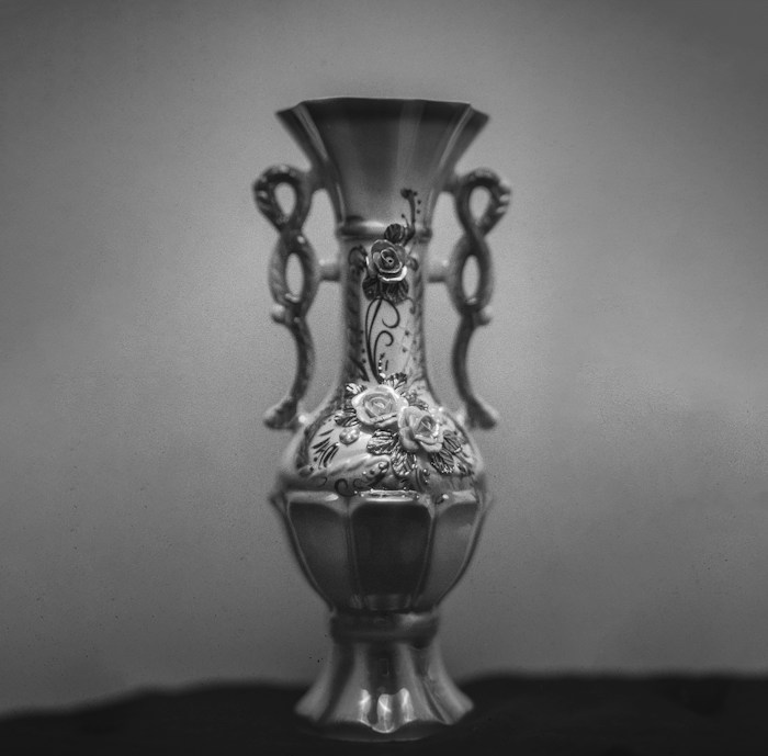 Decorative collectible vase