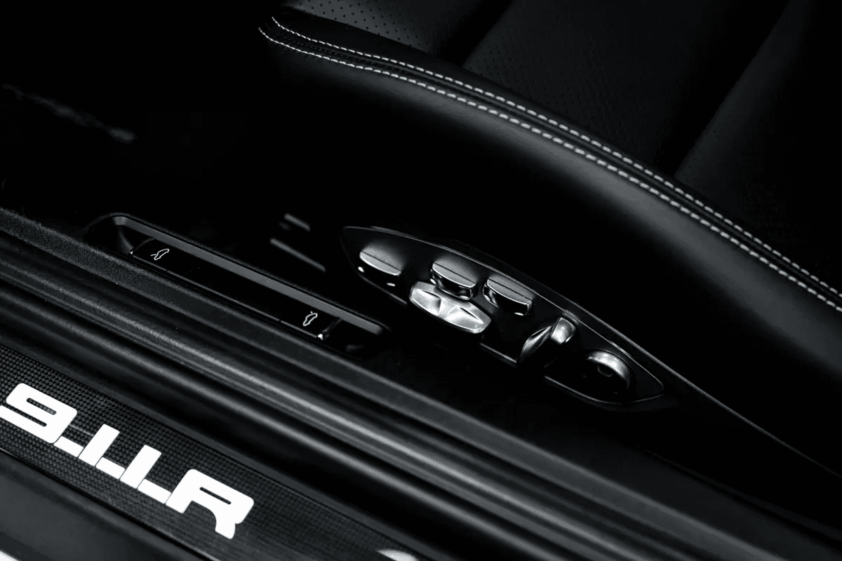2016 Porsche 911 R, photo 25