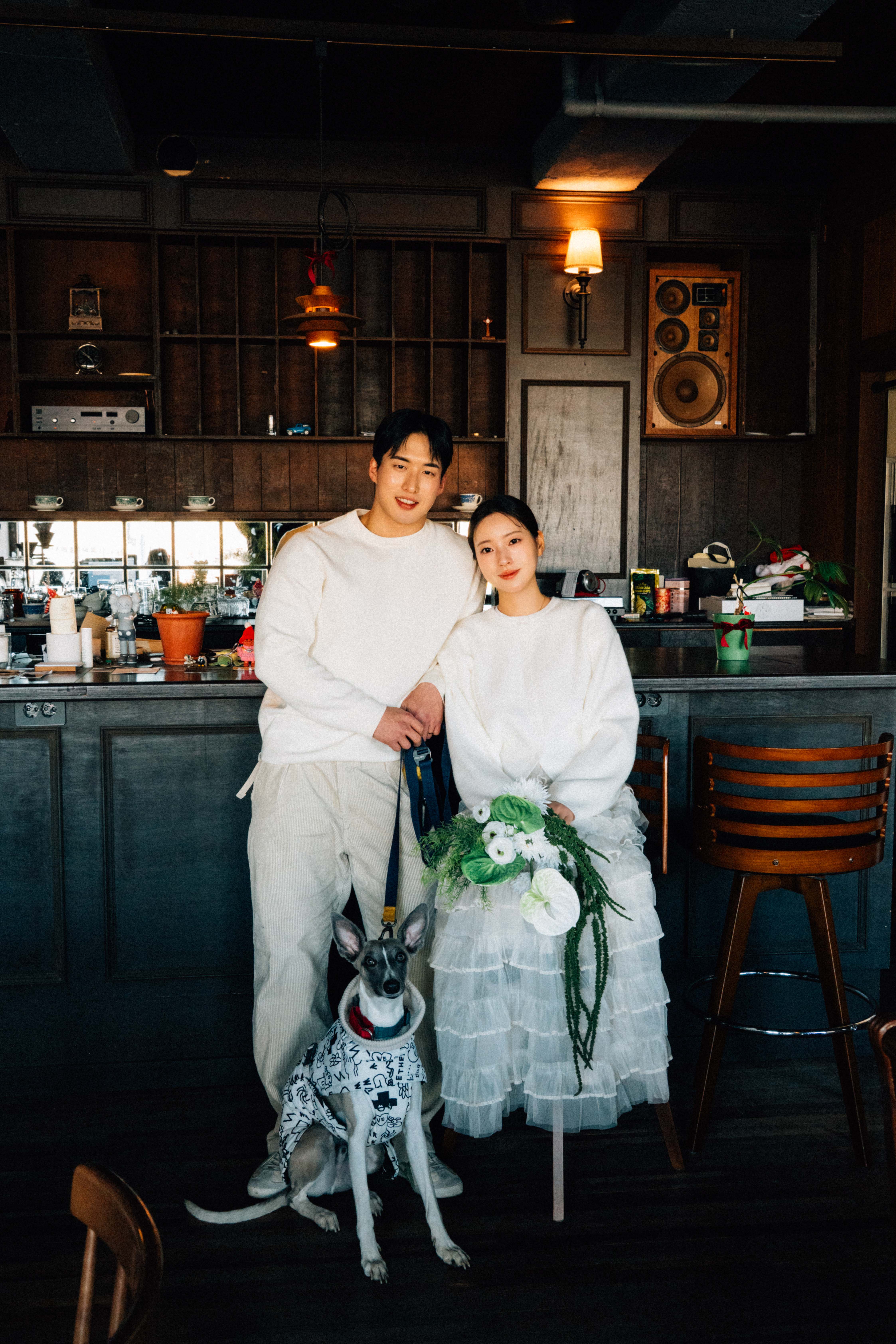 강릉 웨딩스냅 카페 촬영 후기 | 헝키도리커피바에서 담아낸 후안스냅의 실내 웨딩 기록