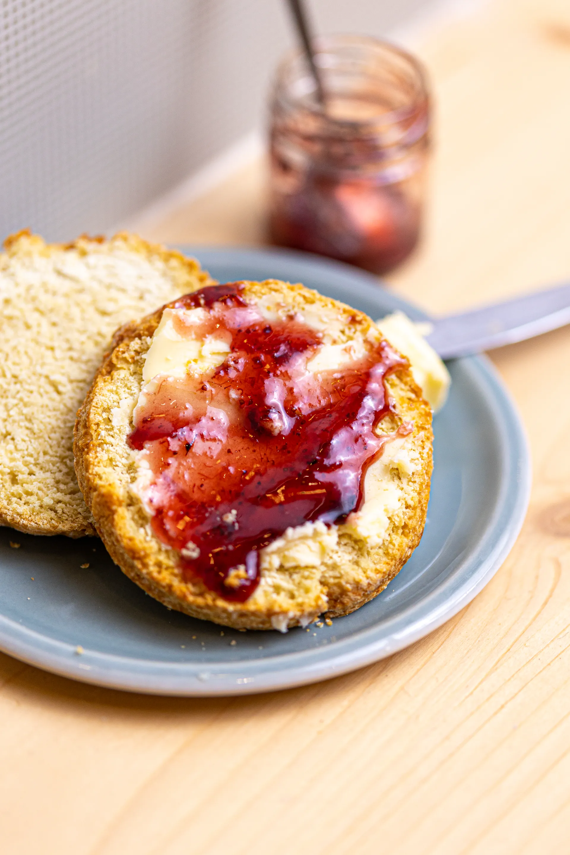 Muffin avec de la confiture