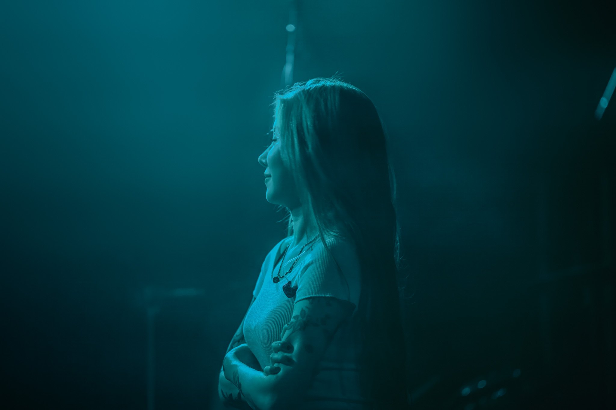 erin Baek performing with The Volunteers at Deluxe Basement in Indianapolis