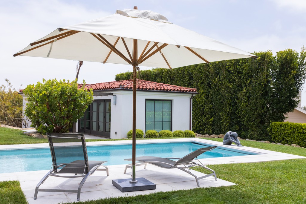 Image of modern living room