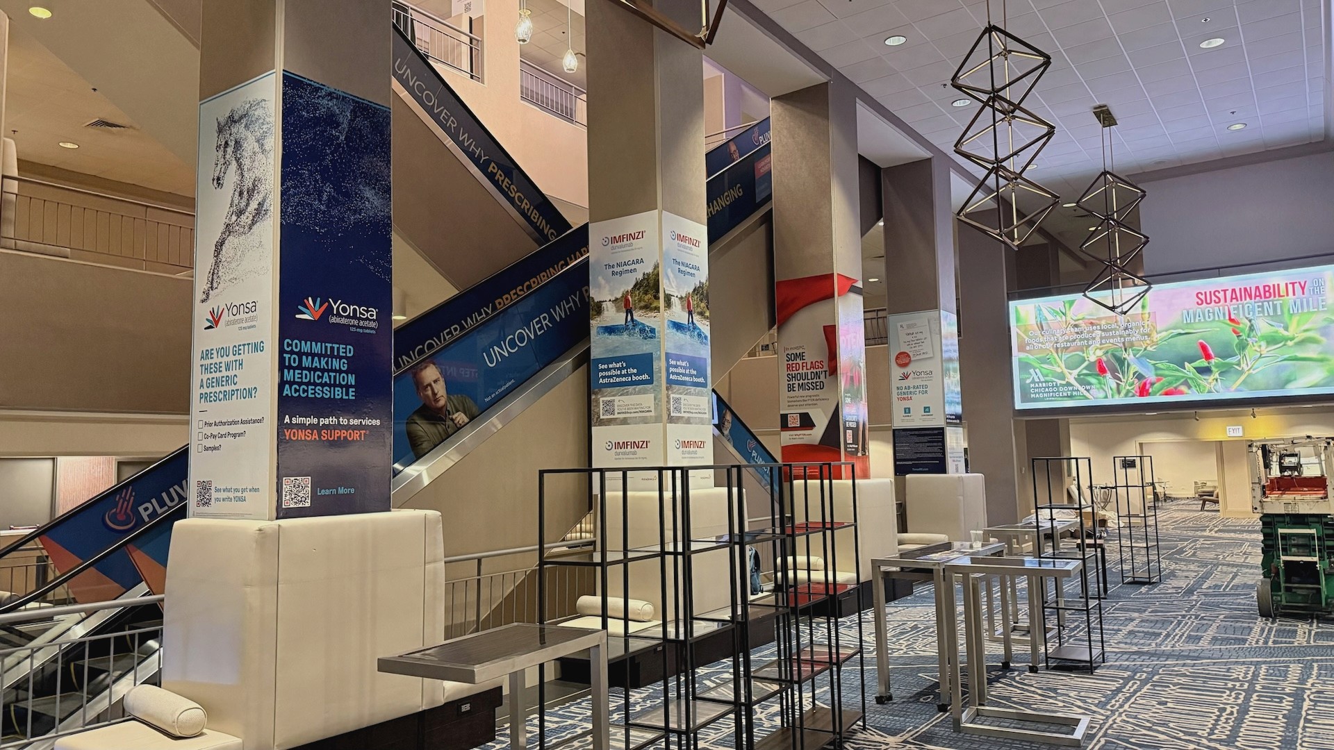 marriott chicago event installation of escalators and columns