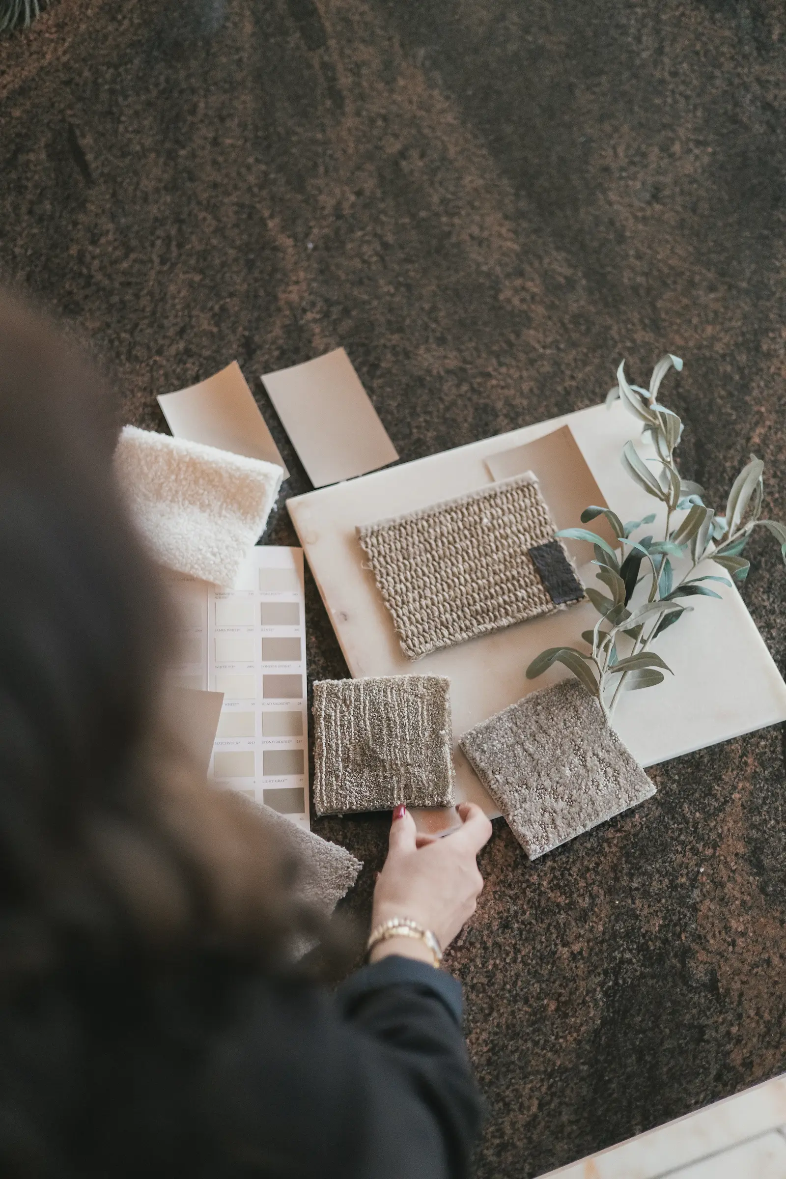 Ammattitaitoinen sisustussuunnittelija auttaa luomaan toimivan ja kauniin kodin