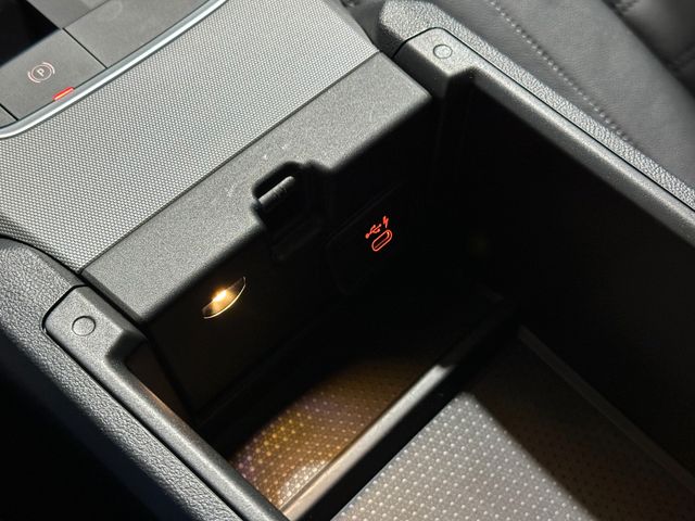 BMW 320 2022 WHITE Gebrauchtwagen - Galeriebild 22