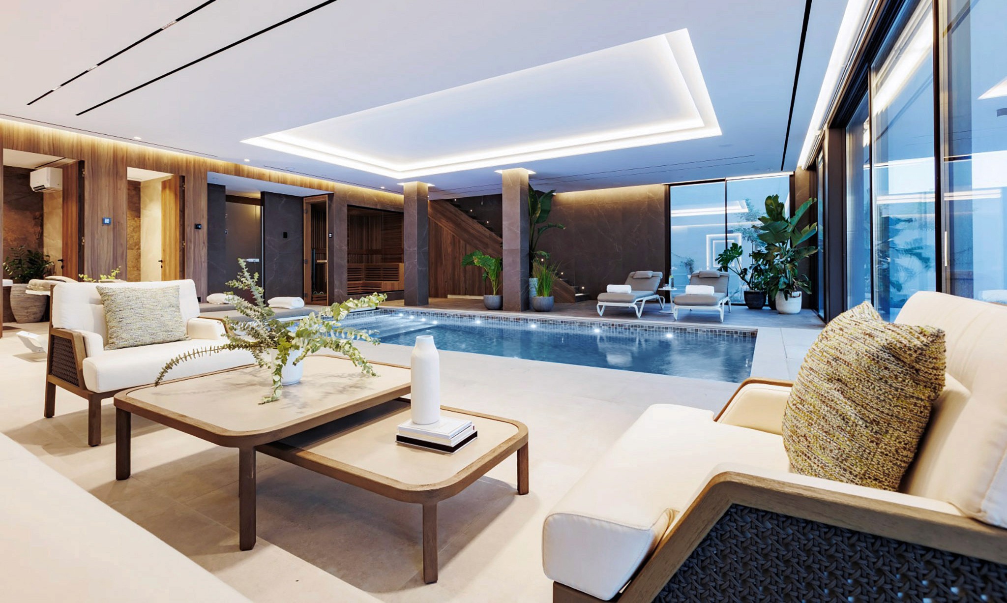 COLLABORATION & BUILD