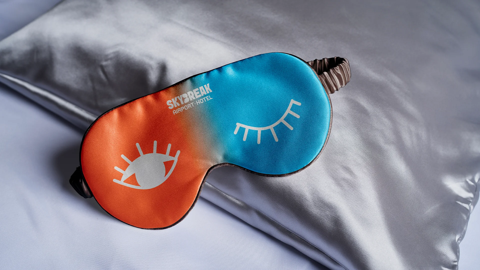 Skybreak eye mask