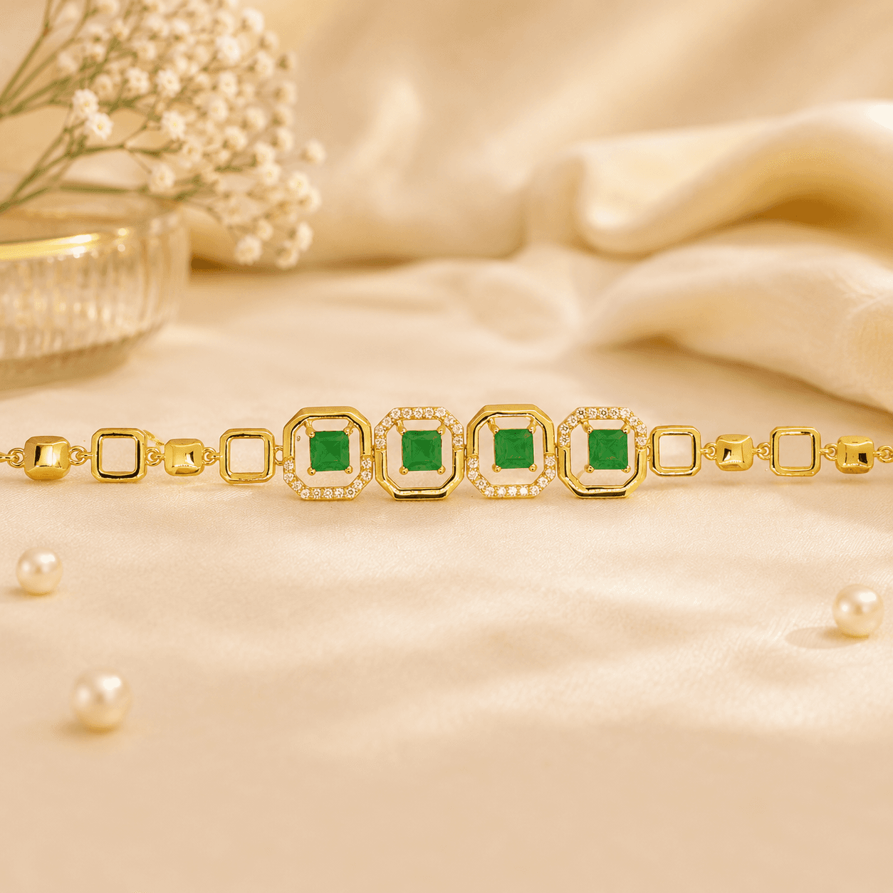 Grandeur Pendant