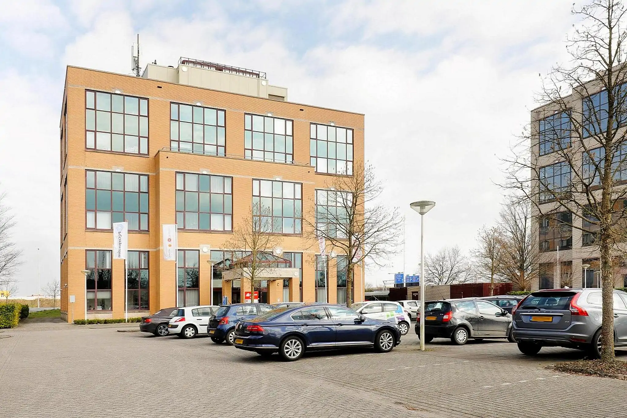 Nieuwe kantoorinrichting Bavinckhouse door Perla