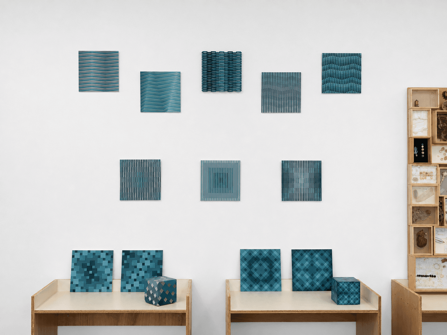 Exposition d’art géométrique de Nath Zoul Série Vagues