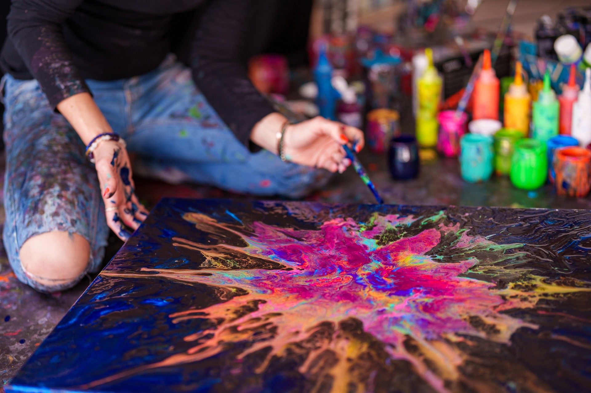 artiste-peintre-création-femme