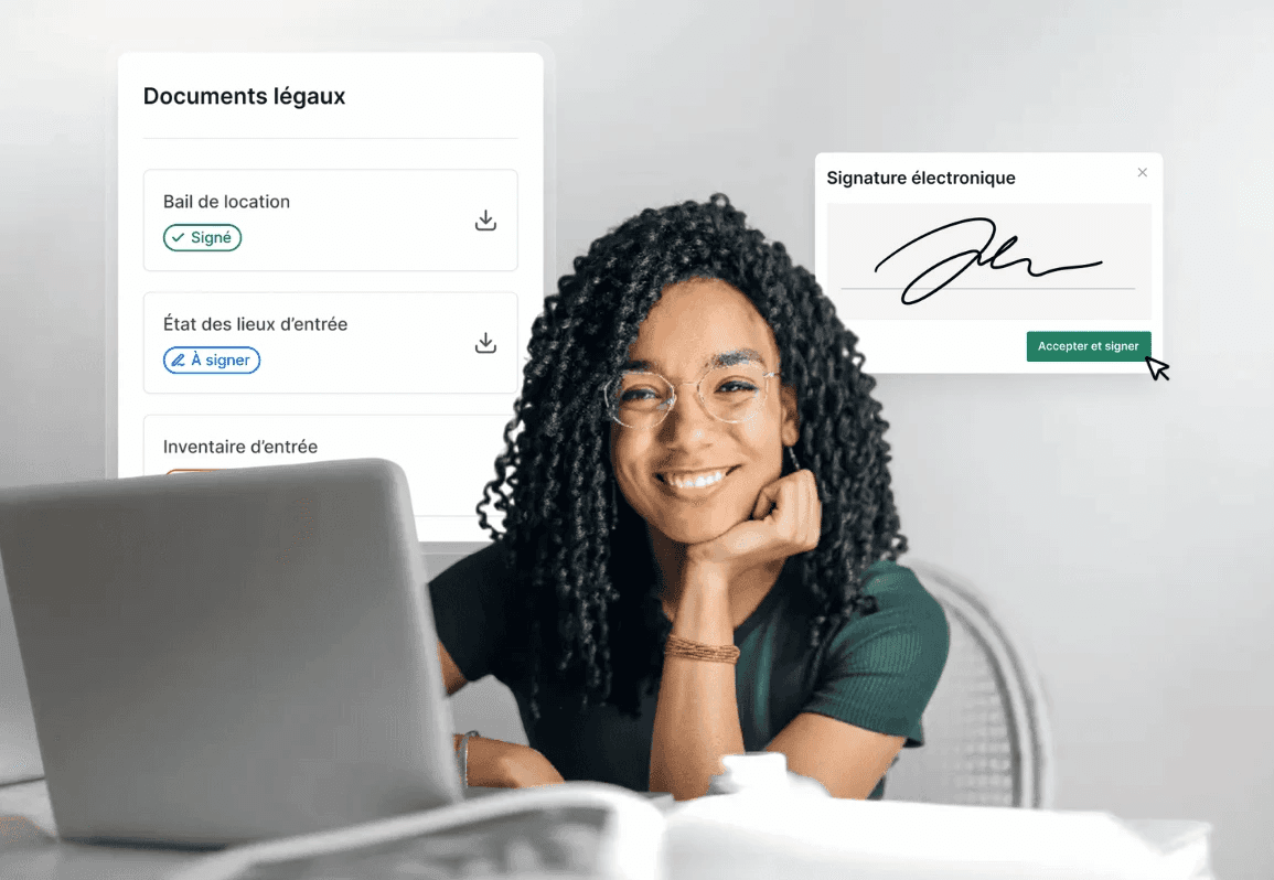 propriétaire heureuse avec son ordinateur et des onglets de la solution manerty sur les modèles de documents locatifs et la signature électronique