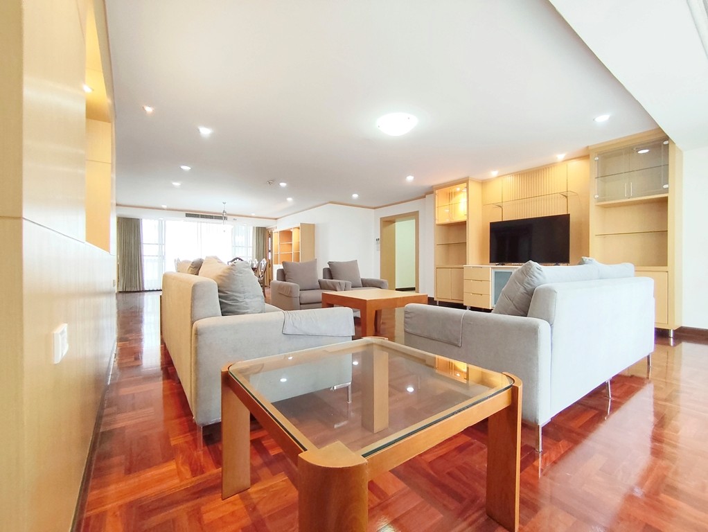 Asa Garden 3 Bedroom Pet-Friendly Condo Phrom Phong 1