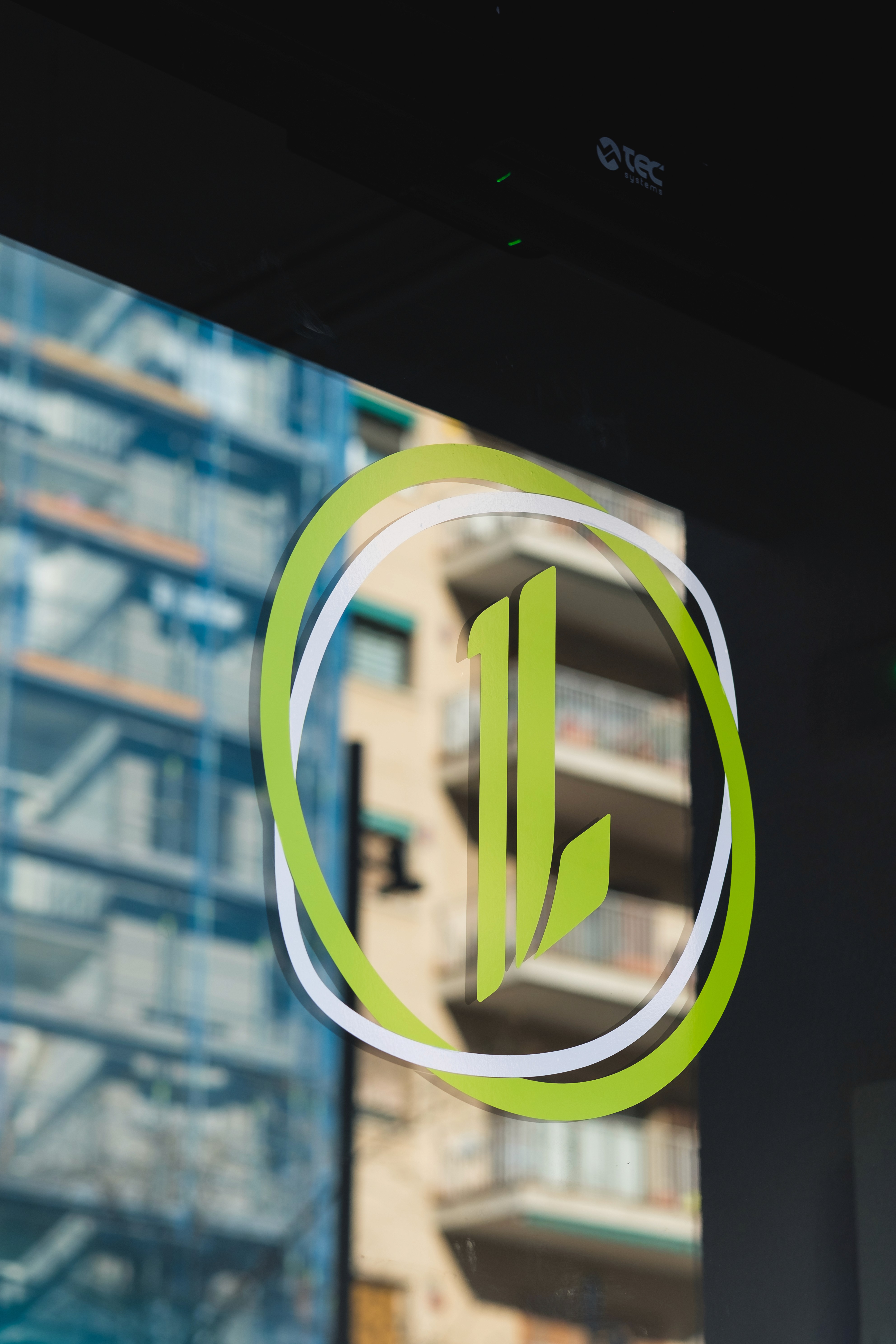 One Life Training Logo, Gimnàs a Gracia i Guinardó