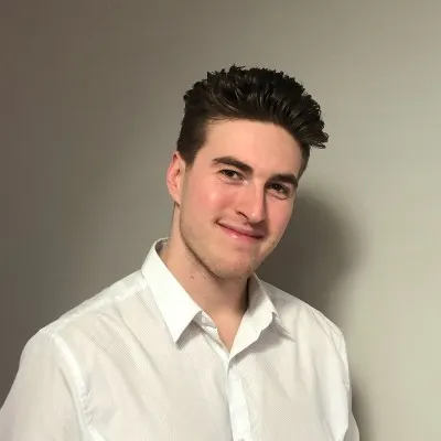 Luminovo Ambassador Spencer Zacour