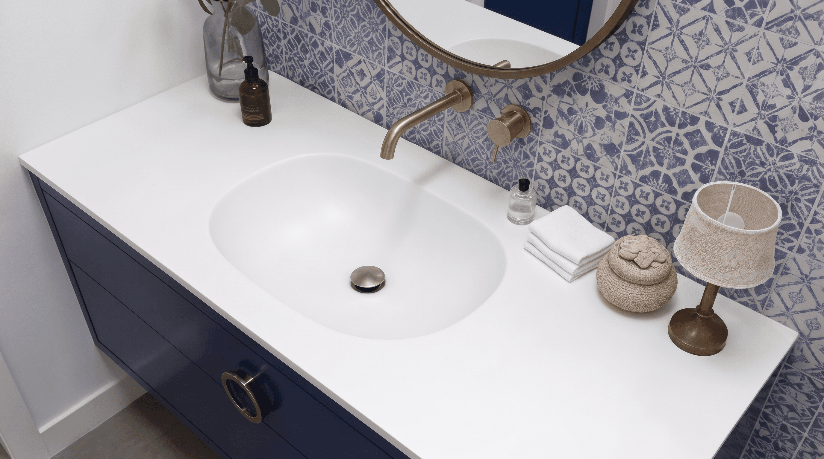 Luxury-sanitary-ware