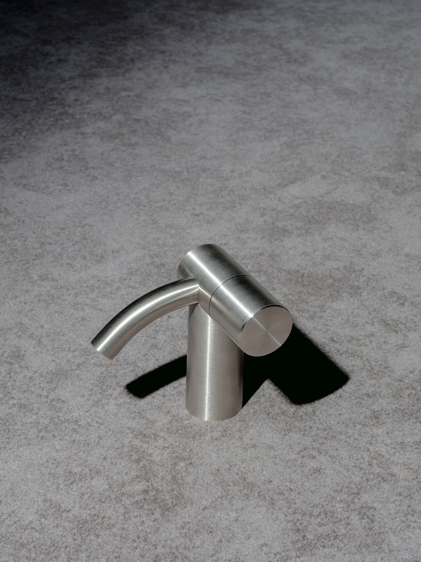 Foto dettagli showroom arredobagno