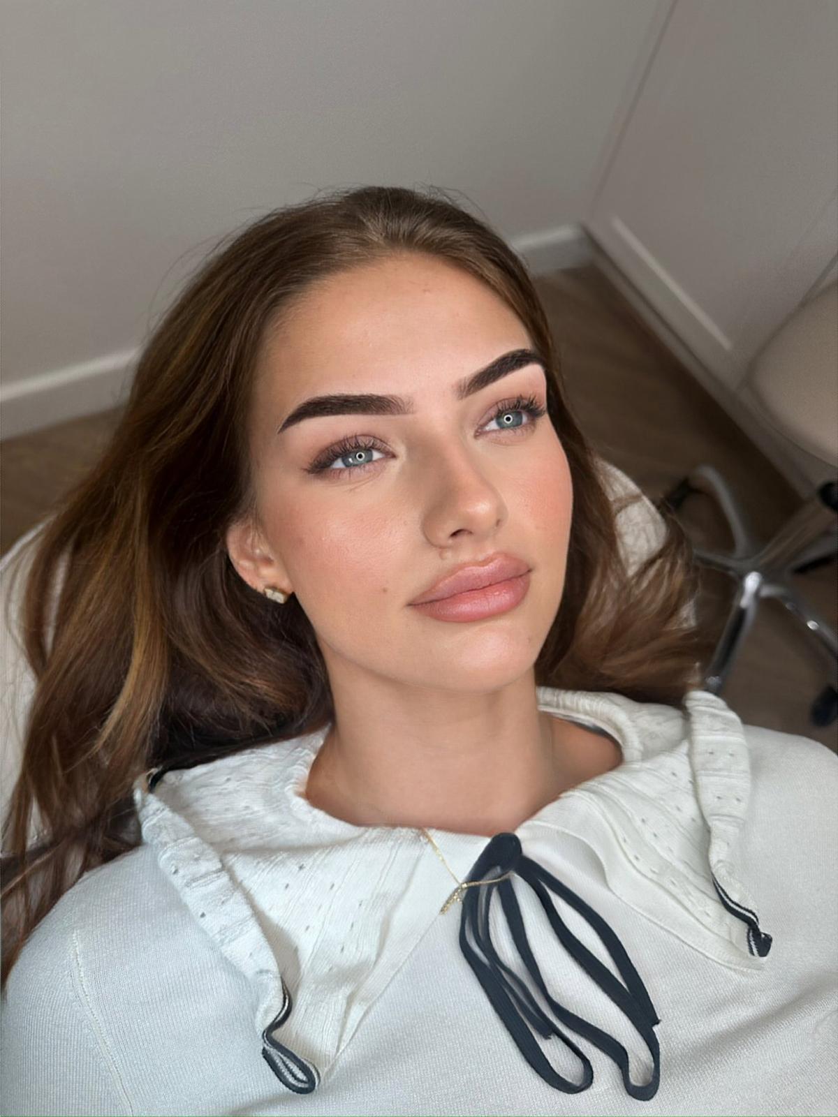 hydrid brow dye
