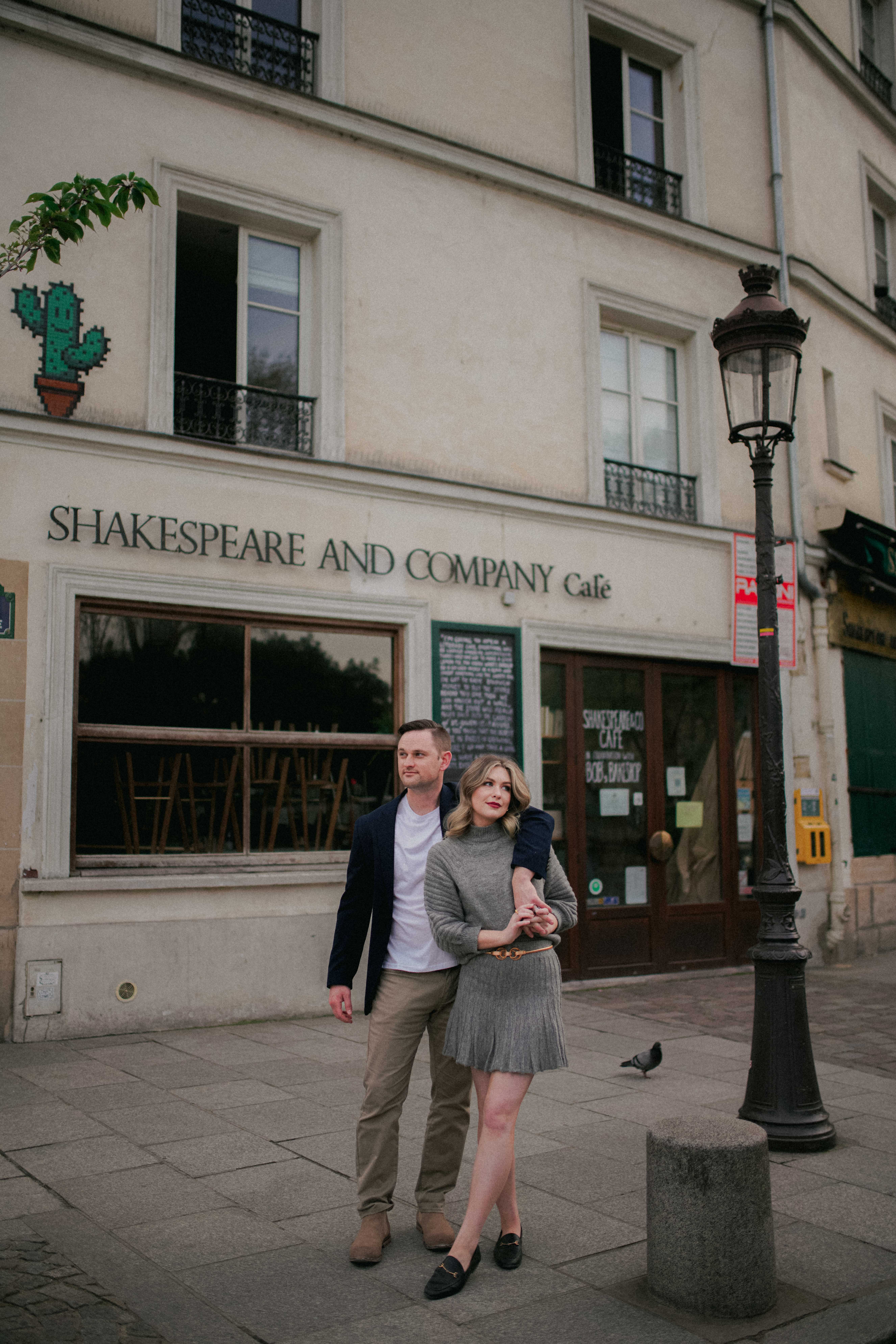 Paris Photographer - LeParisPro. Weddings, engagements, proposals, lifestyle and fashion photoshoots.